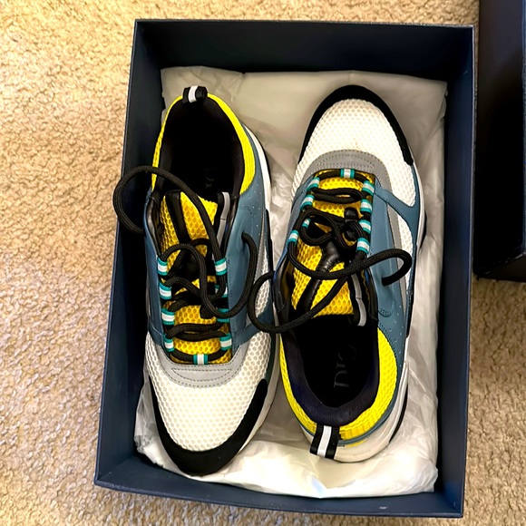 Authentic Blue white yellow Dior Designer sneakers - Picture 5 of 7
